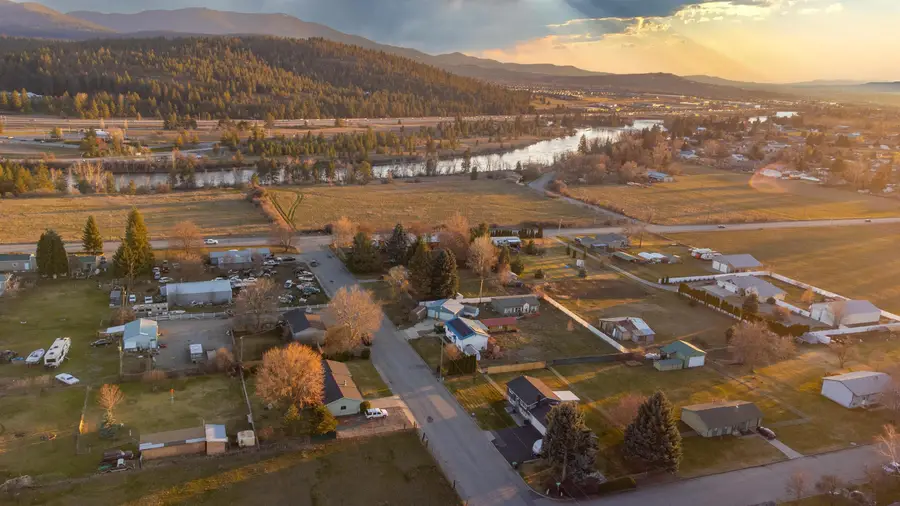 4907 N Chase Rd, Newman Lake, WA 99025 - #3