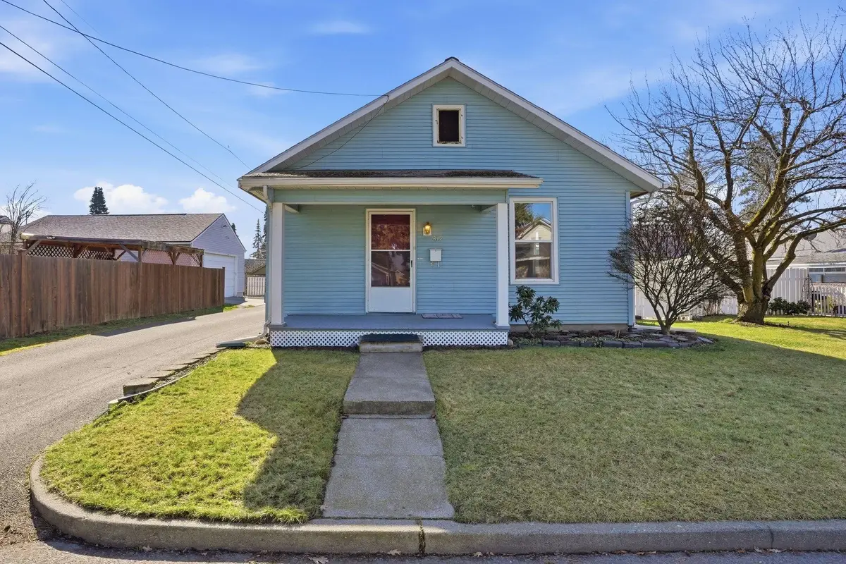 419 W Rockwell Ave, Spokane, WA 99205 - #1