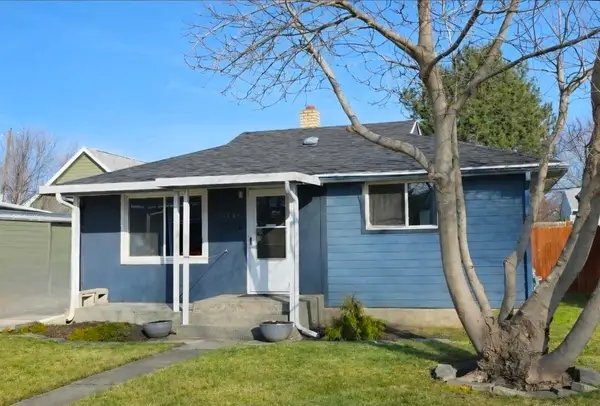 5804 N G St, Spokane, WA 99205-7353