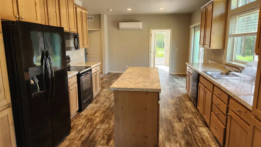 711 Herbs Dr, Newport, WA 99156 - #2