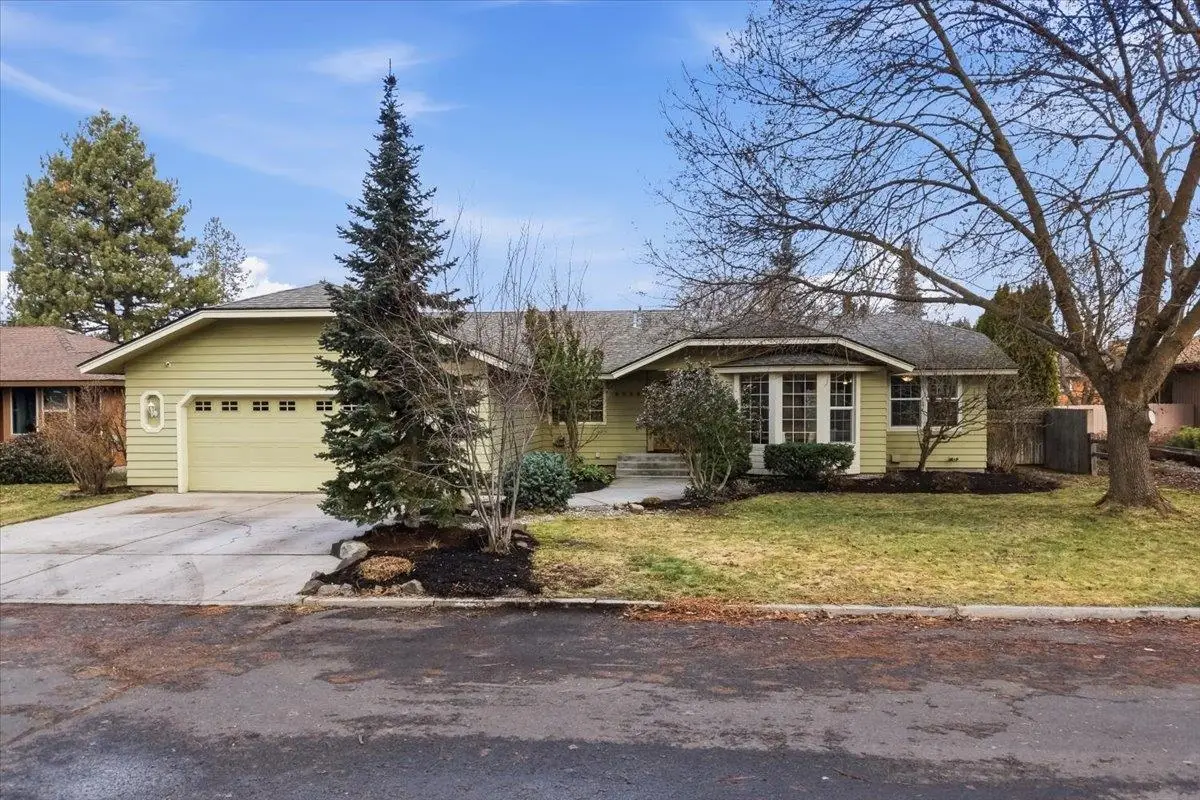 5320 W Woodview Ct, Spokane, WA 99208 - #1