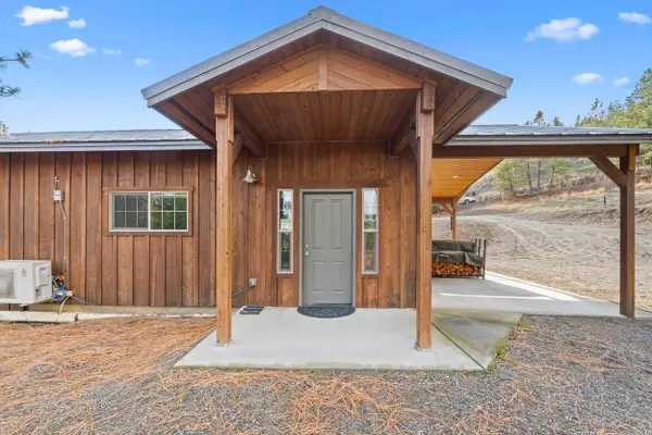 31741 E Ringneck Ln, Davenport, WA 99112