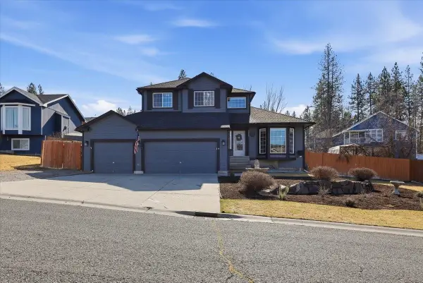 3014 E Pineglen Ave, Mead, WA 99021