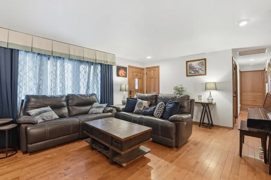 11505 N Lancelot Dr, Spokane, WA 99218 - #3