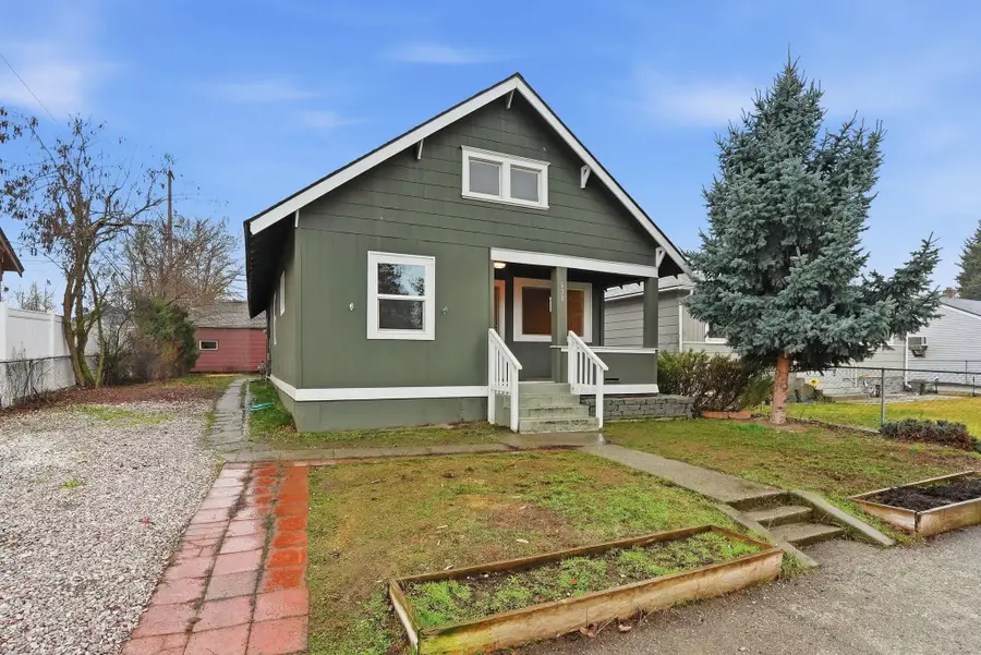 628 E Longfellow Ave, Spokane, WA 99207 - #3