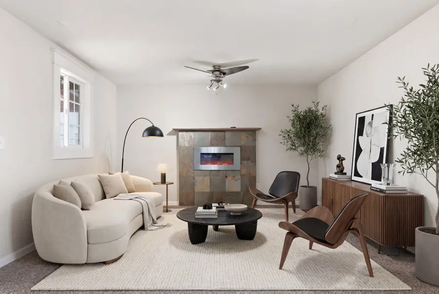 923 E Walton Ave, Spokane, WA 99207 - #3