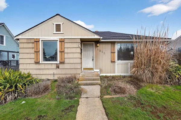1517 E Sanson Ave, Spokane, WA 99207