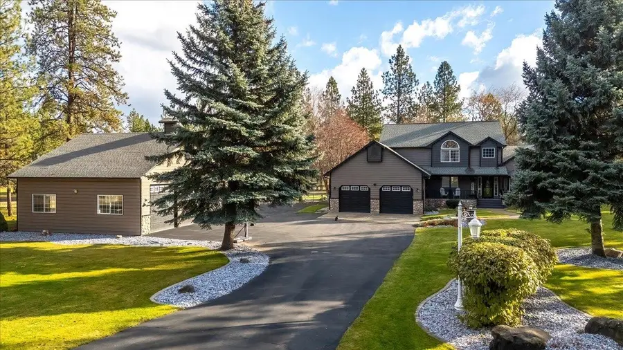 3710 E Jim Hill Rd, Chattaroy, WA 99003 - #3