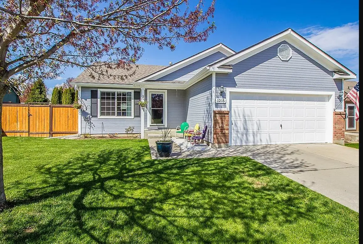 1215 N Fairway Rd, Liberty Lake, WA 99019-8583 - #1