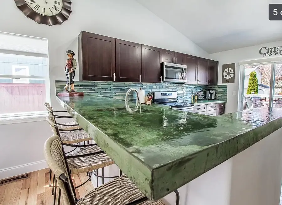 1215 N Fairway Rd, Liberty Lake, WA 99019-8583 - #3