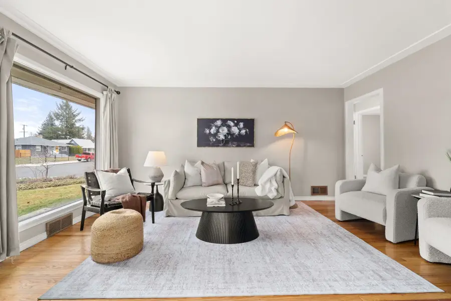 3303 W Walton Ave, Spokane, WA 99205 - #3