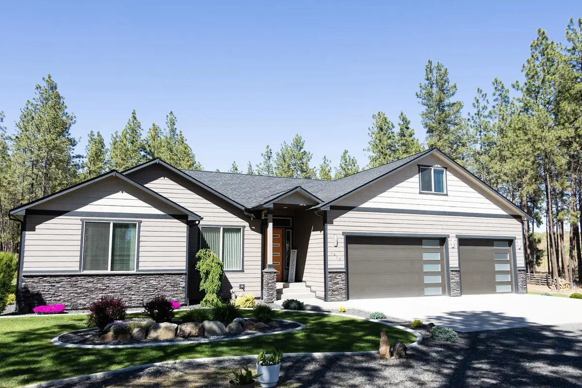 6810 W Melville Rd, Cheney, WA 99004 - #1