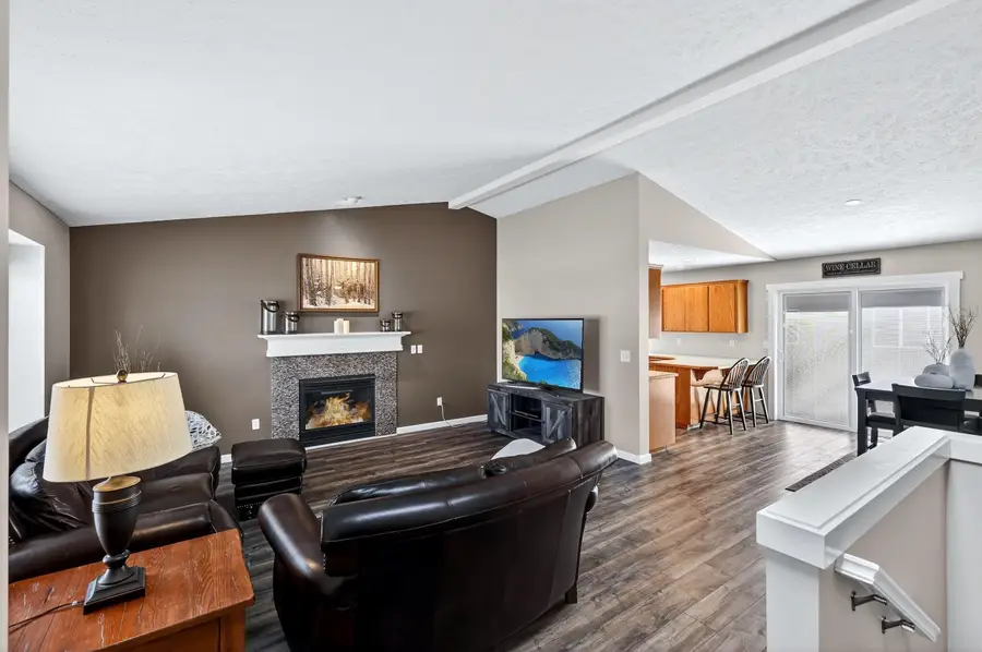 11322 E 34th Ave, Spokane Valley, WA 99214 - #3