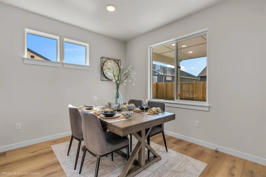 417 N Viewmont Ct, Greenacres, WA 99016 - #3