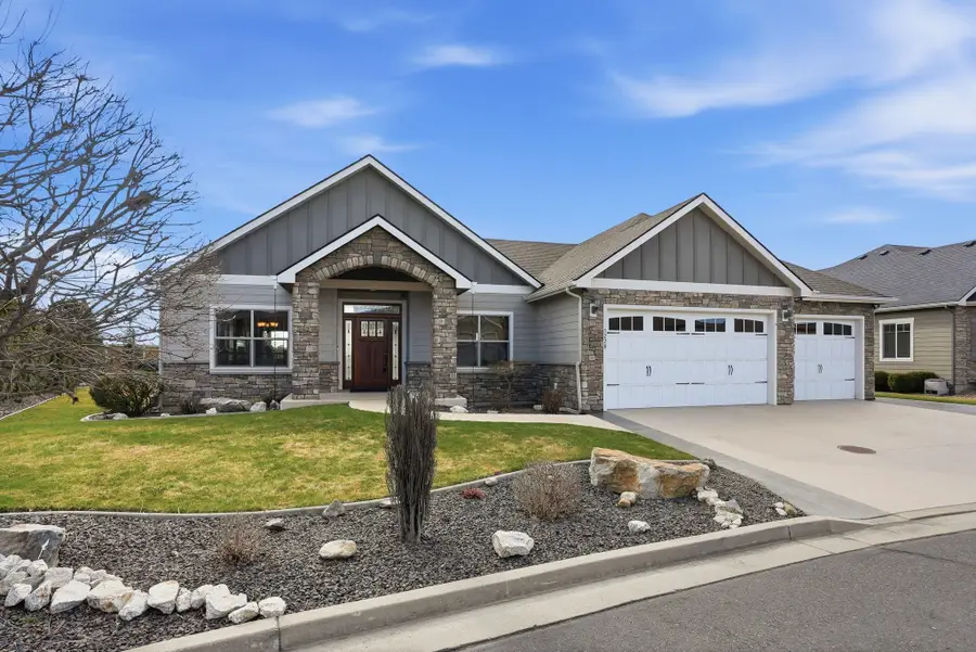 1228 E Fireside Ln, Spokane, WA 99208 - #2