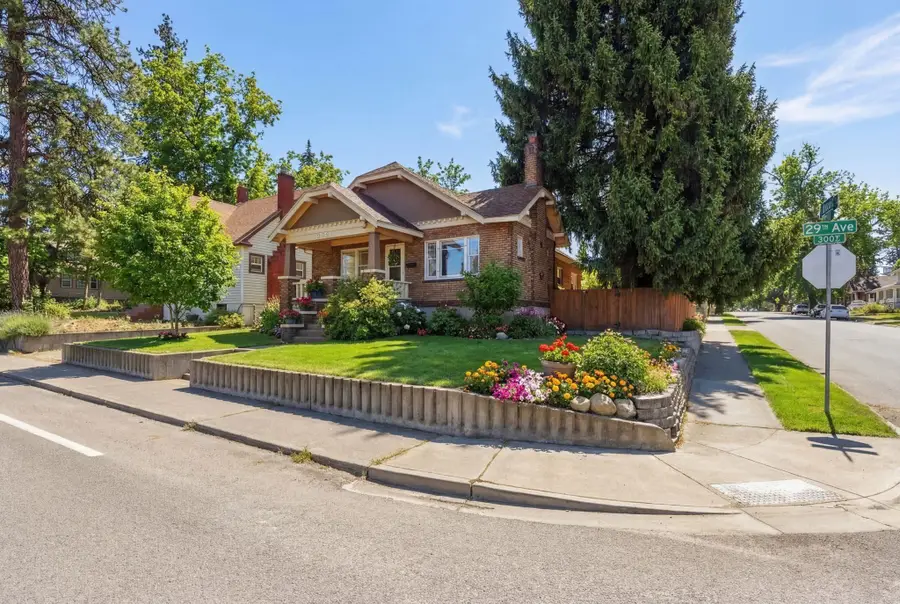 302 E 29th Ave, Spokane, WA 99203 - #3