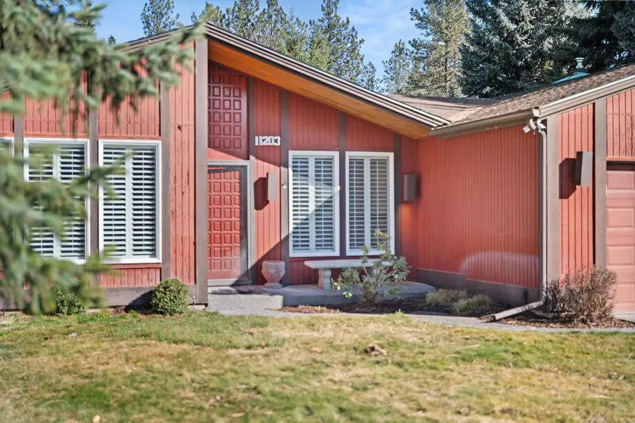 11203 E 30th Ave, Spokane Valley, WA 99206 - #2