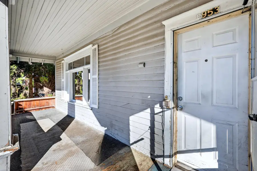 953 E Ninth Ave, Spokane, WA 99202 - #2