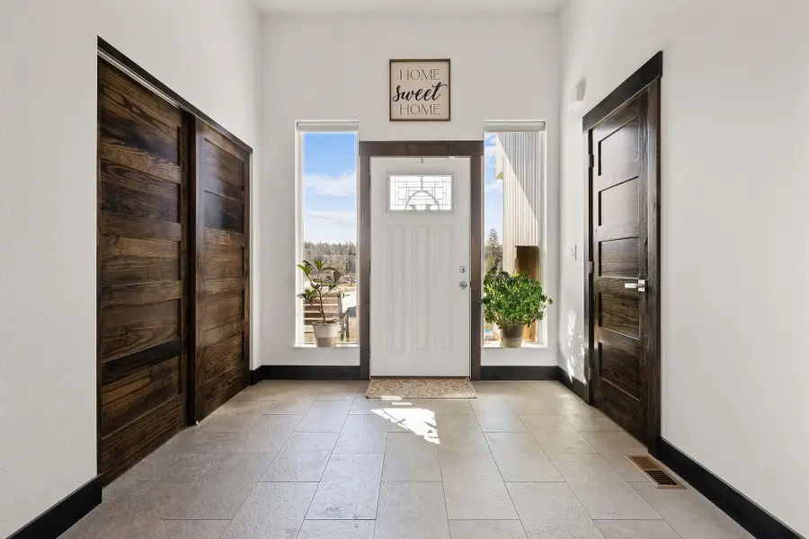 3519 E Chattaroy Rd, Chattaroy, WA 99003 - #3