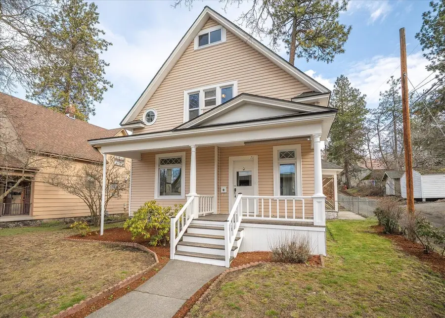 711 S Adams St, Spokane, WA 99204 - #2