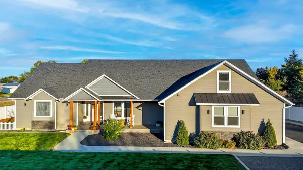 17107 E Cataldo Ave, Spokane Valley, WA 99016