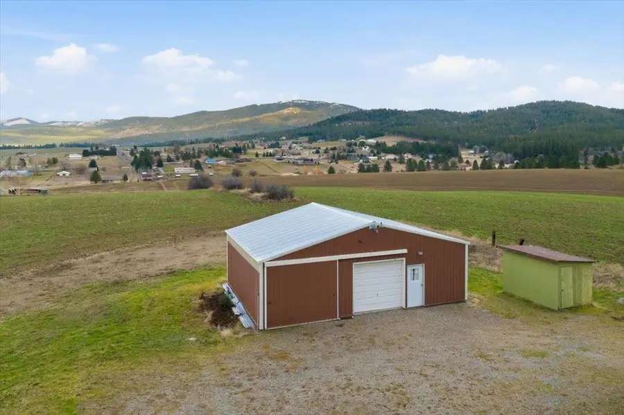 5621 S Conklin Rd, Greenacres, WA 99016 - #3