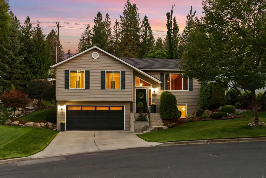 4724 E 15th Ave, Spokane Valley, WA 99212 - #2