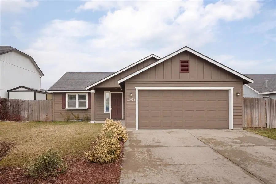 12424 W 2nd Ave, Airway Heights, WA 99001 - #2