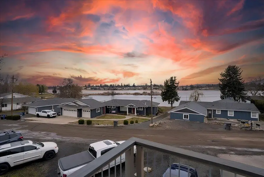 11013 S Sunnyslope Rd, Medical Lake, WA 99022 - #3