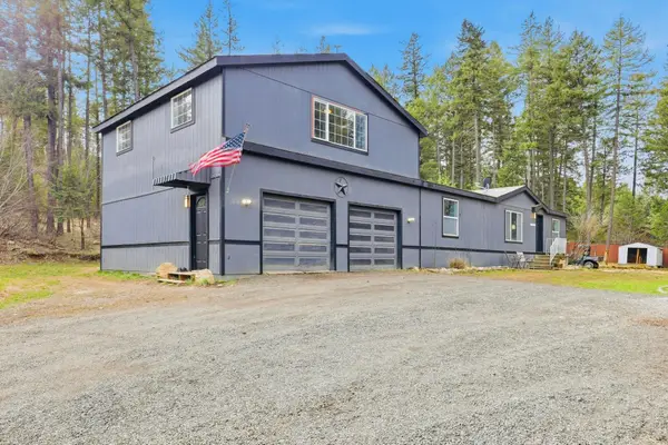8601 W Cross Cut Rd, Deer Park, WA 99006