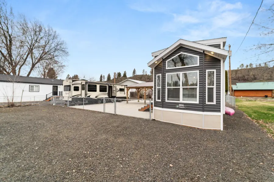 18816 W Pommier Rd, Cheney, WA 99004 - #2