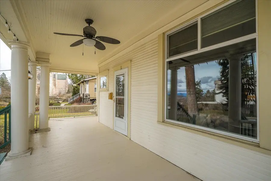 11 W Sumner Ave, Spokane, WA 99204 - #3