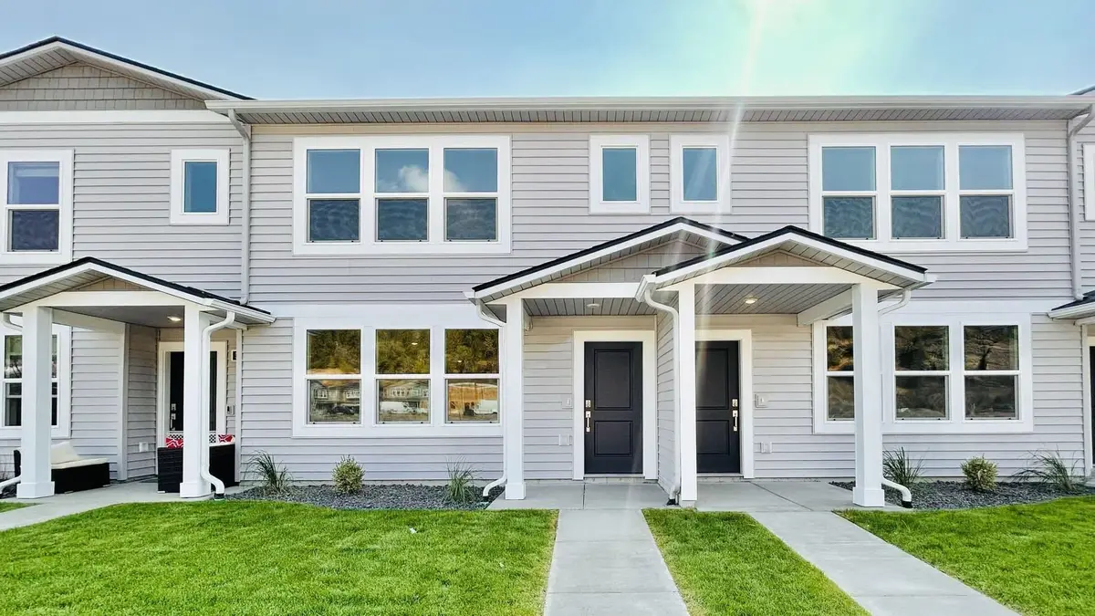 5268 E Mckinnon Ln, Spokane, WA 99217 - #1