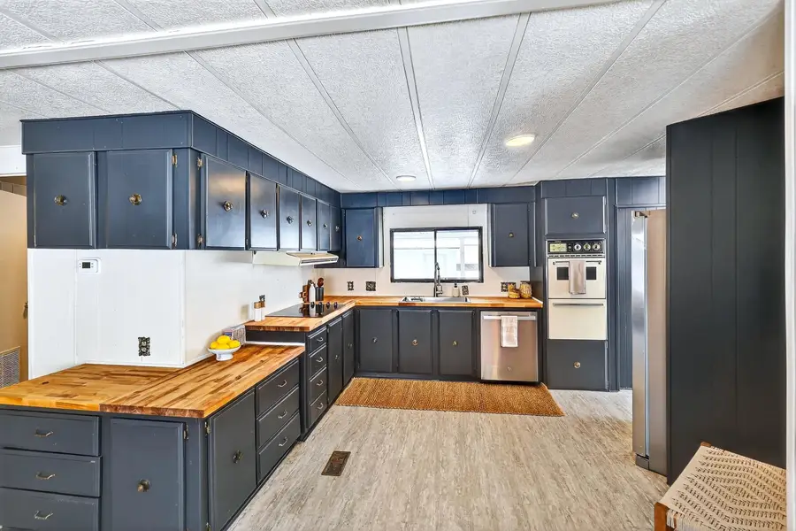 824 E Spence St, Medical Lake, WA 99022 - #2