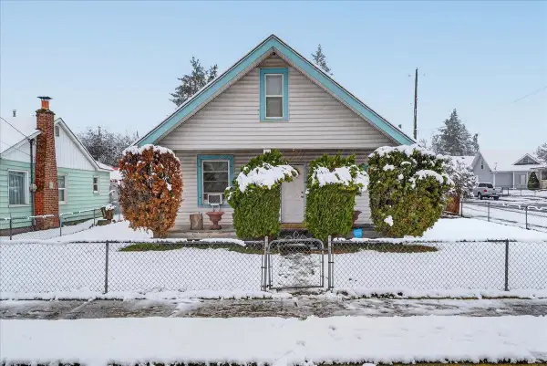 5623 N Regal St, Spokane, WA 99207