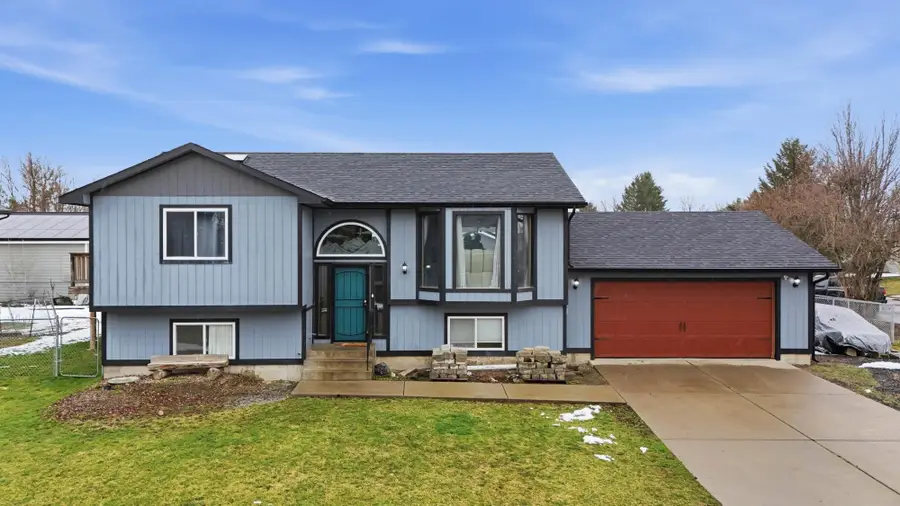 25421 E Joseph Ave, Newman Lake, WA 99025 - #2