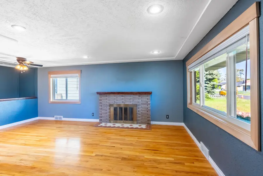 3917 W Heroy Ave, Spokane, WA 99205 - #2