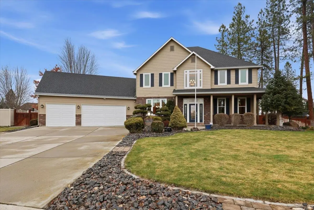 1023 E Golden Ct, Spokane, WA 99208 - #1