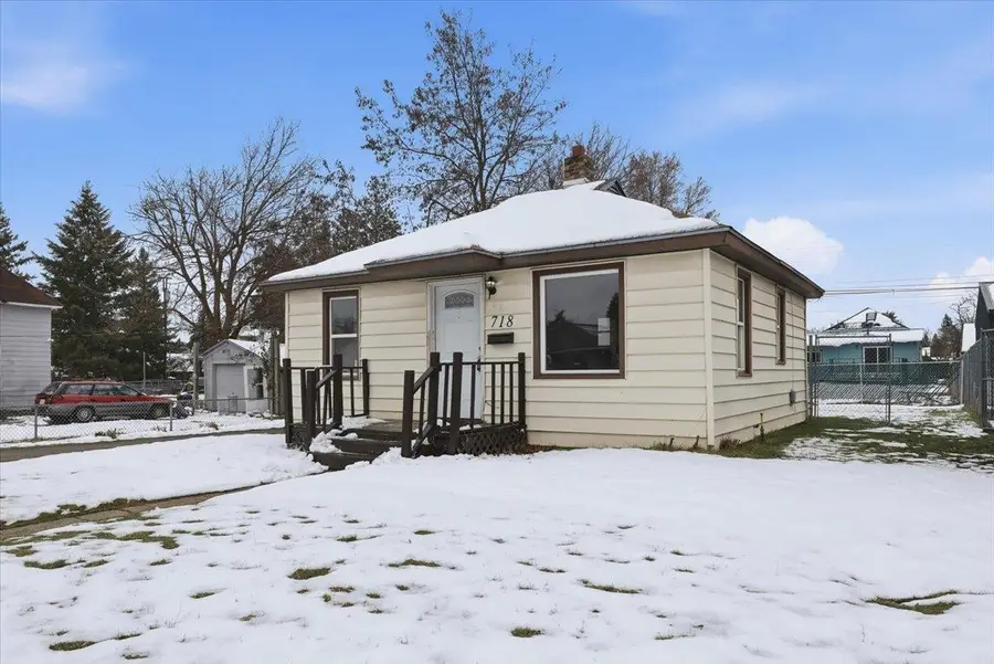 718 E Queen Ave, Spokane, WA 99207 - #2