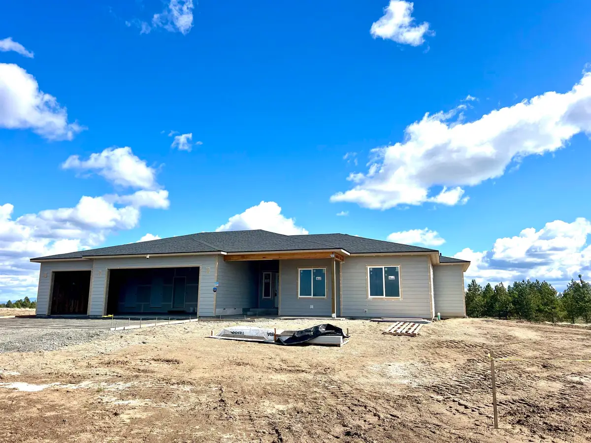 101 S Dover Rd, Spokane, WA 99022 - #1