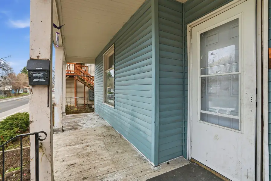 907 W Maxwell Ave, Spokane, WA 99201 - #2