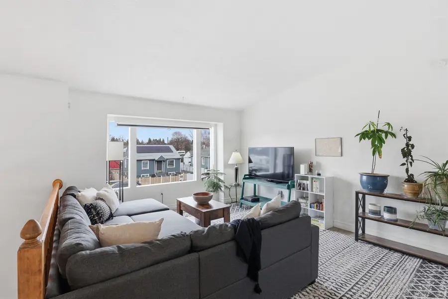 528 E Providence Ave, Spokane, WA 99207 - #3