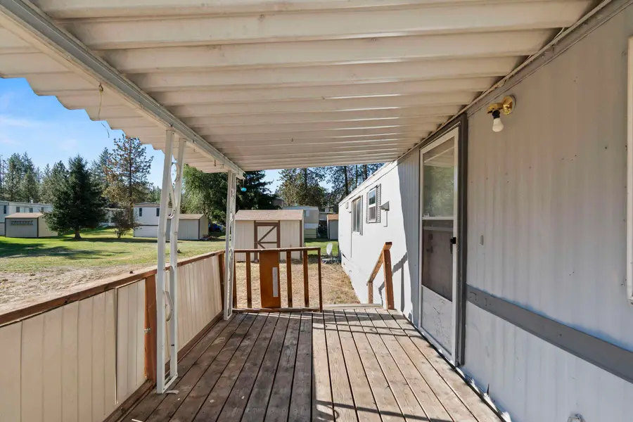 34124 N Newport Hwy, Chattaroy, WA 99003 - #2