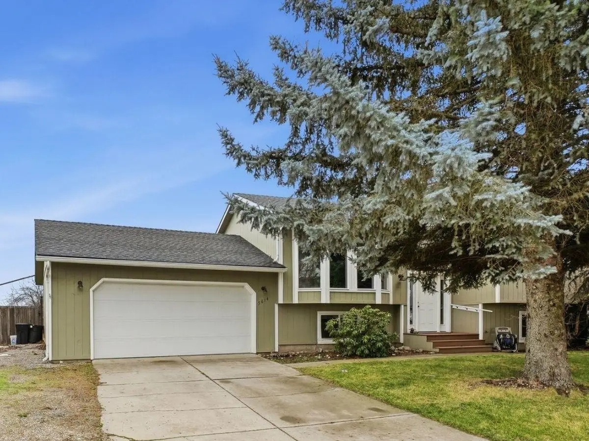 5614 N Canal Rd, Newman Lake, WA 99025 - #1