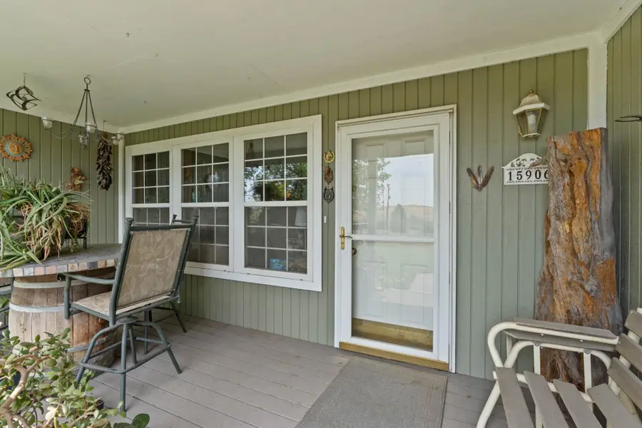 15906 W Deno Rd, Medical Lake, WA 99022 - #3