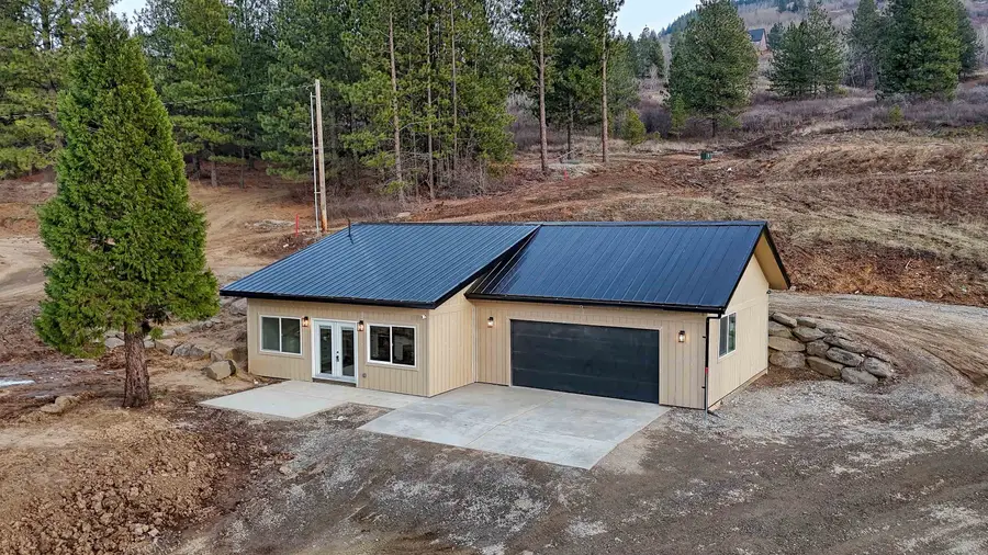23422 E Henry Rd Rd, Greenacres, WA 99016 - #2