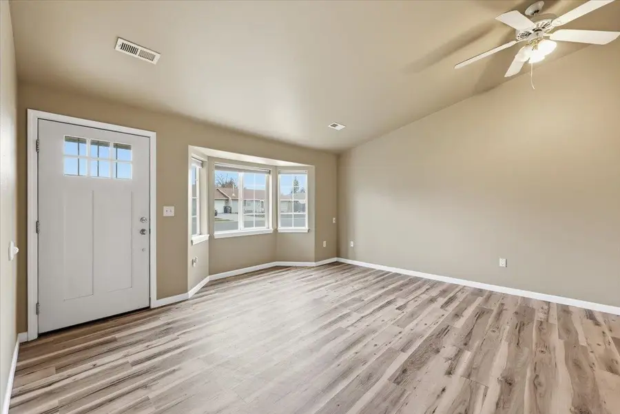 12712 W 11th Ave, Airway Heights, WA 99001 - #2