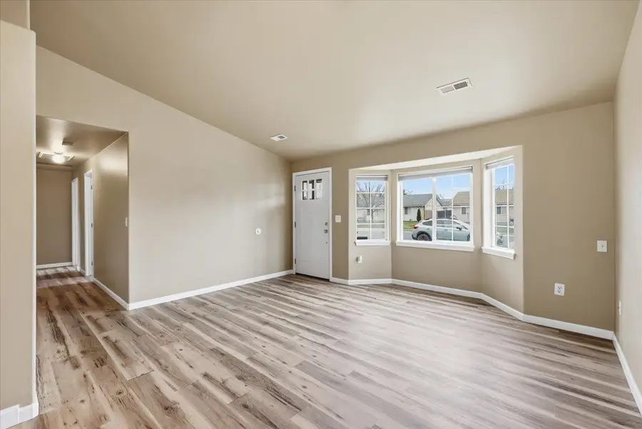 12712 W 11th Ave, Airway Heights, WA 99001 - #3