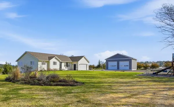 37765 Halme Dr, Davenport, WA 99122