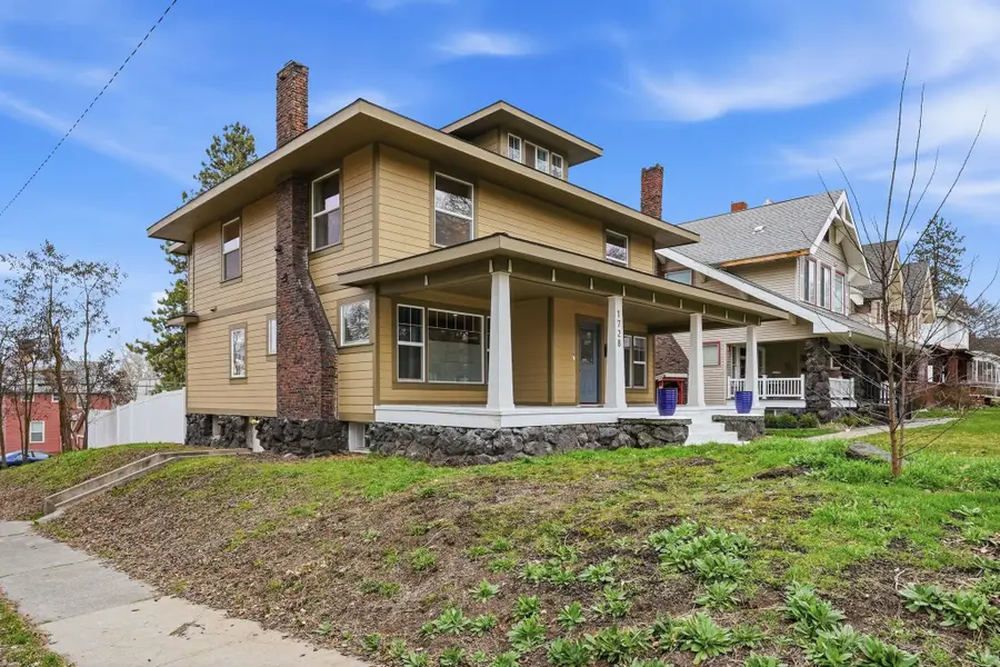 1728 W 9th Ave, Spokane, WA 99204 - #3